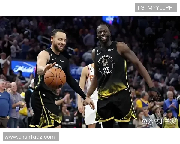 库里狂刷22分带领勇士客场大胜 集多项神迹再度亮光 库里狂刷22分带领勇士客场大胜 集多项神迹再度亮光